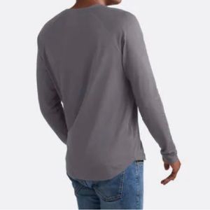 Men’s daily long sleeve T-shirt